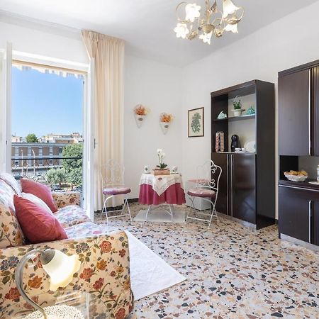 Pintadera B&B Кальяри Экстерьер фото