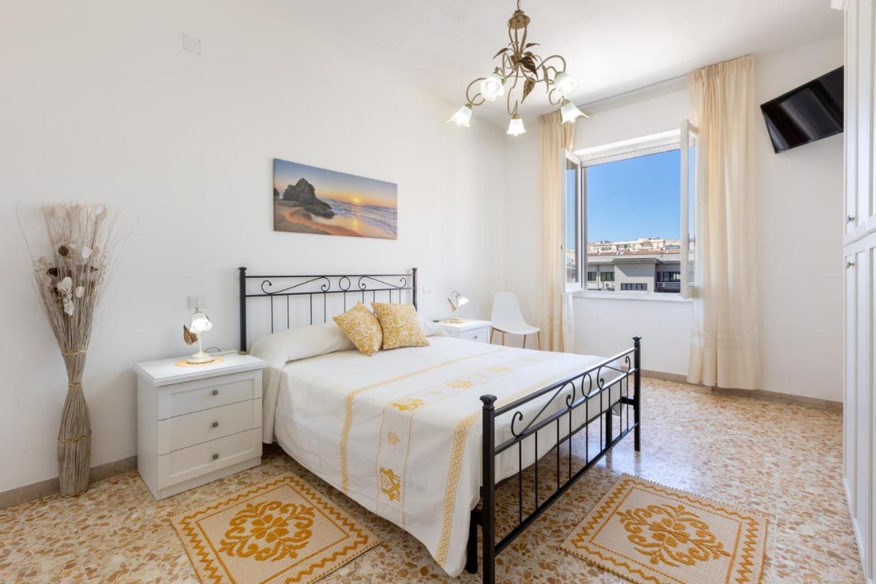 Pintadera B&B Кальяри Экстерьер фото
